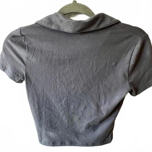 Grey Hollister Polo Shirt With Hollister Logo. Size Small - Picture 2 of 3